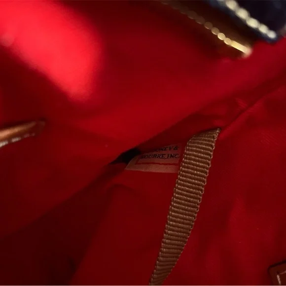 Dooney & Bourke Blue Pebbled Leather Tote - NWOT - Picture 10 of 10